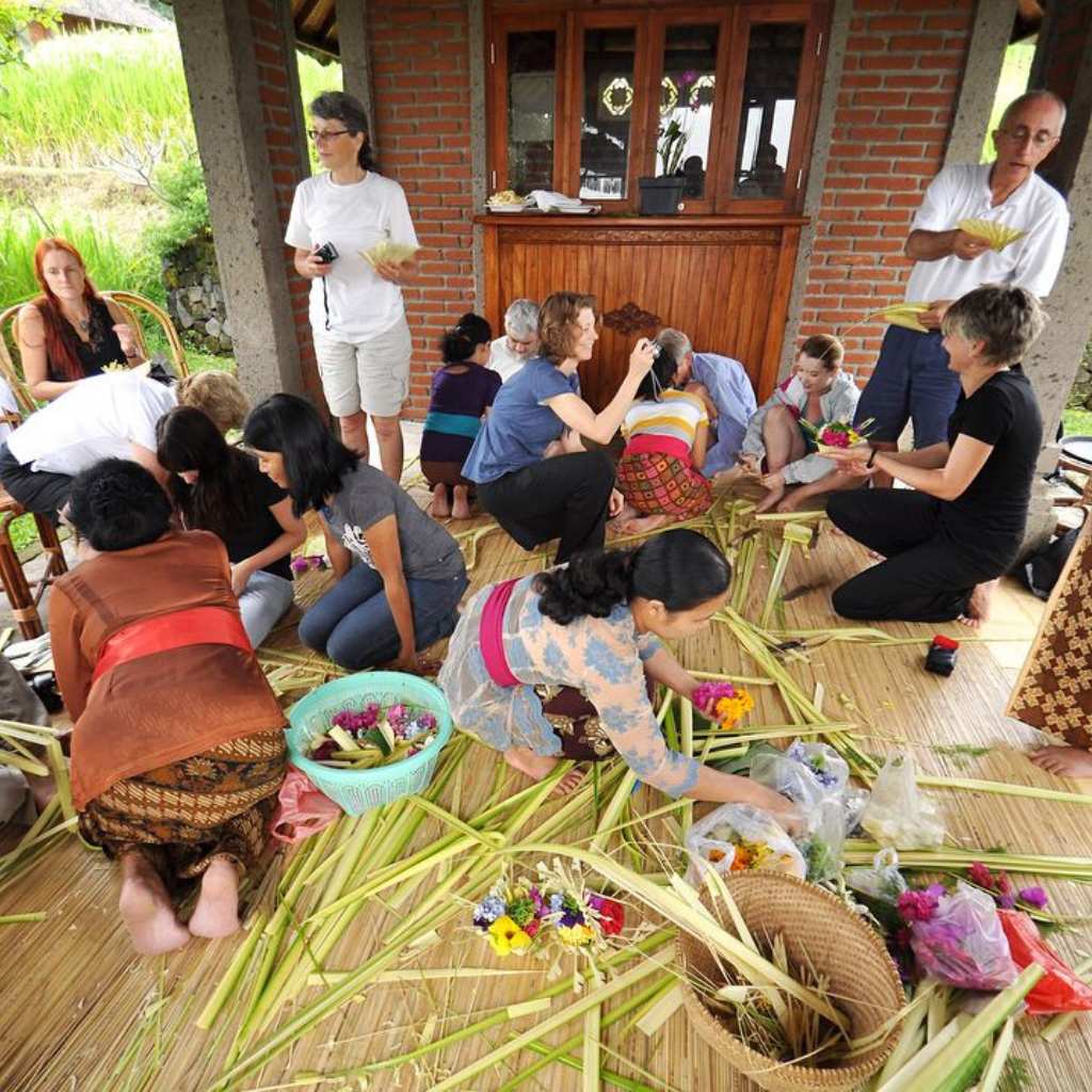 balinese culture in munduk bali