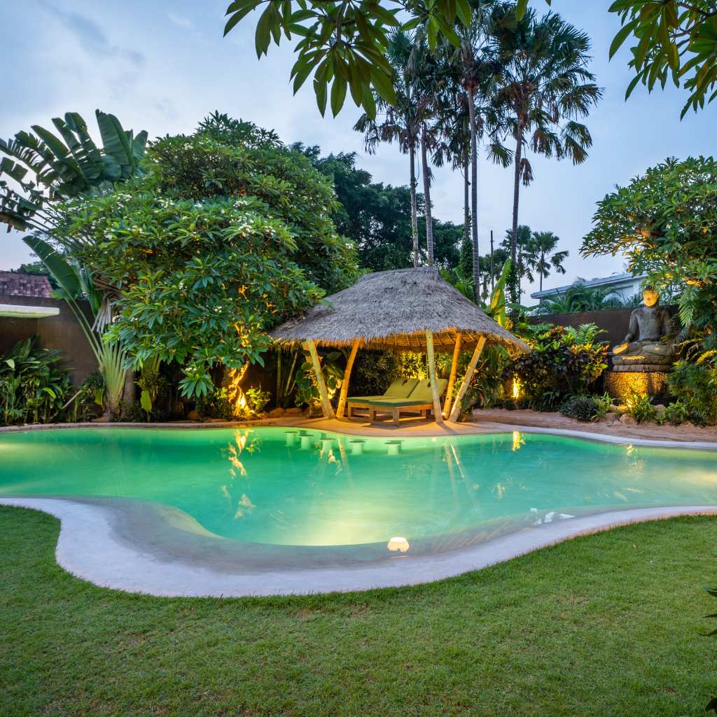 villa with luxury private pool in canggu