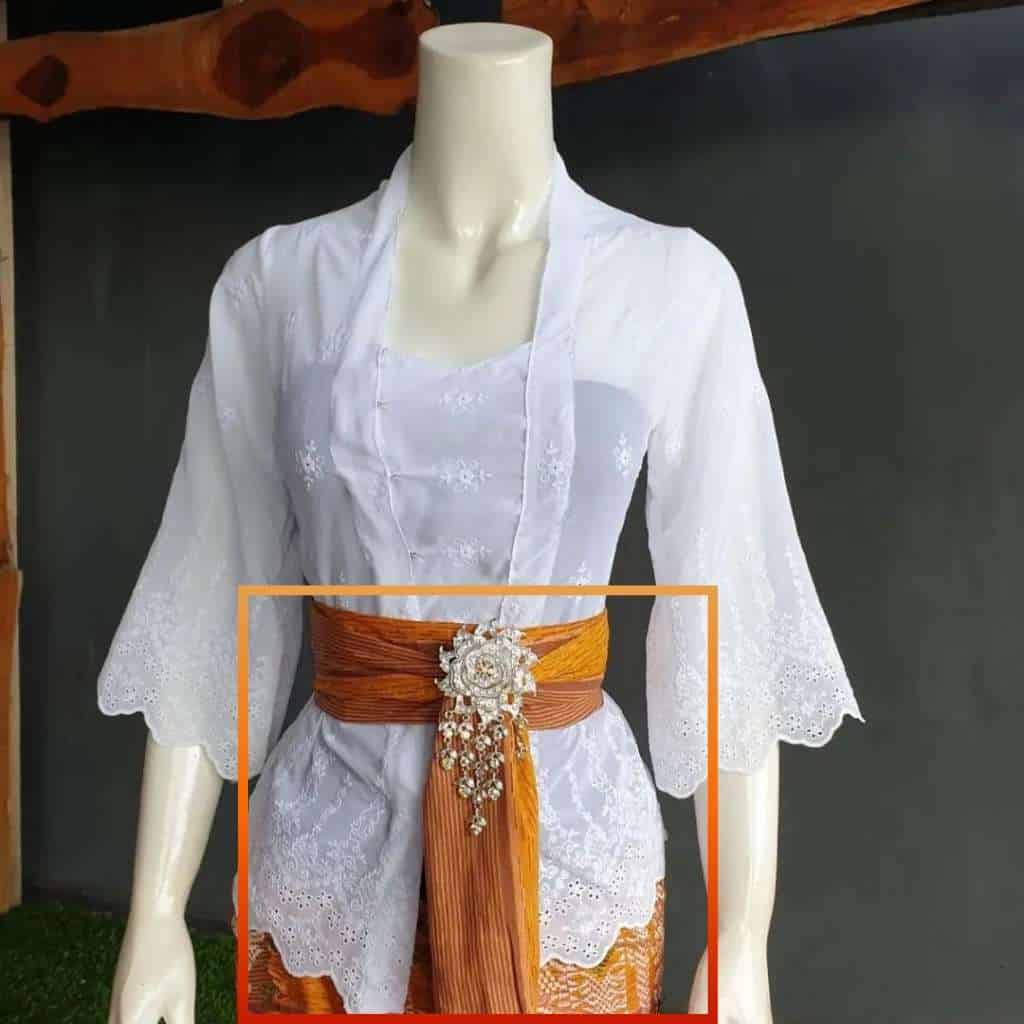 selendang bali or sash bali for women