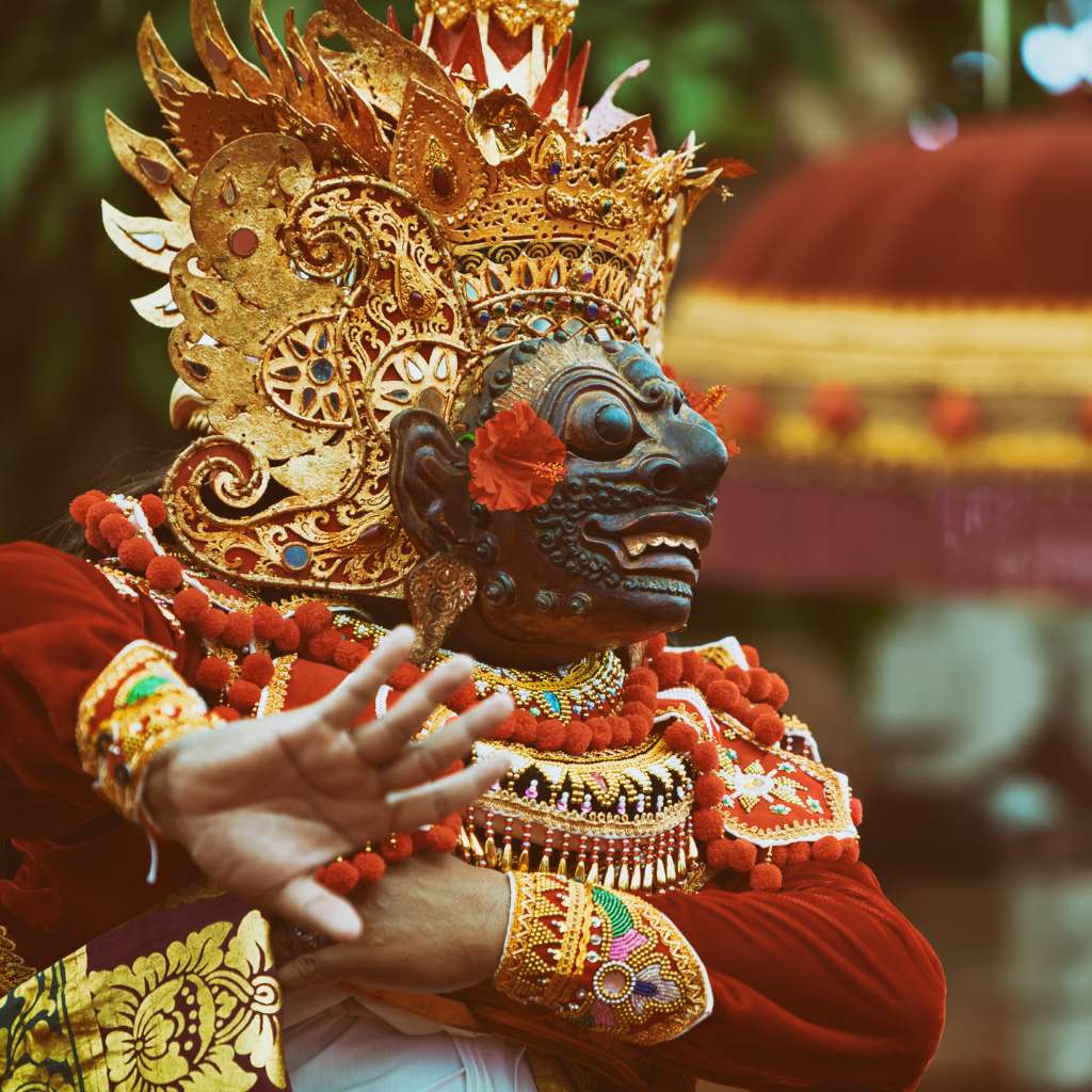 the craftmanship balinese mask