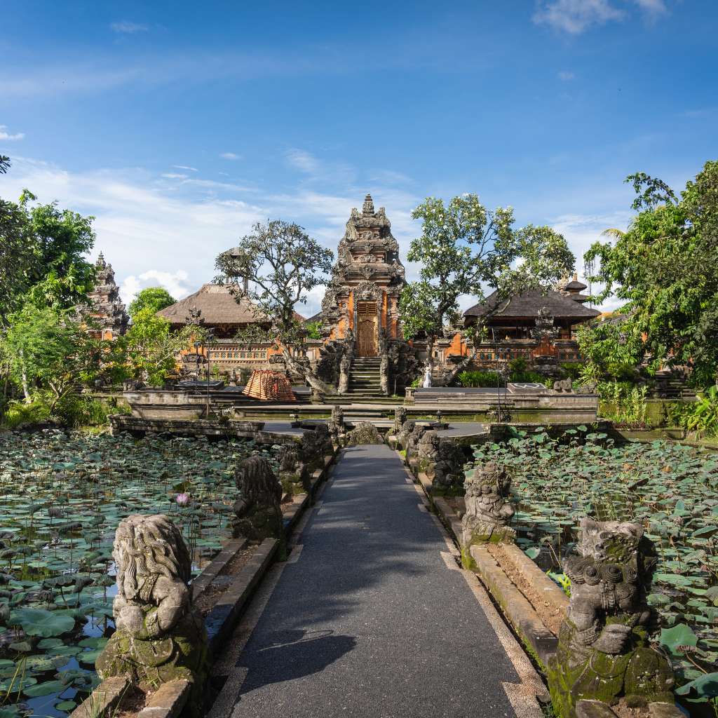 beautiful palace in ubud town center