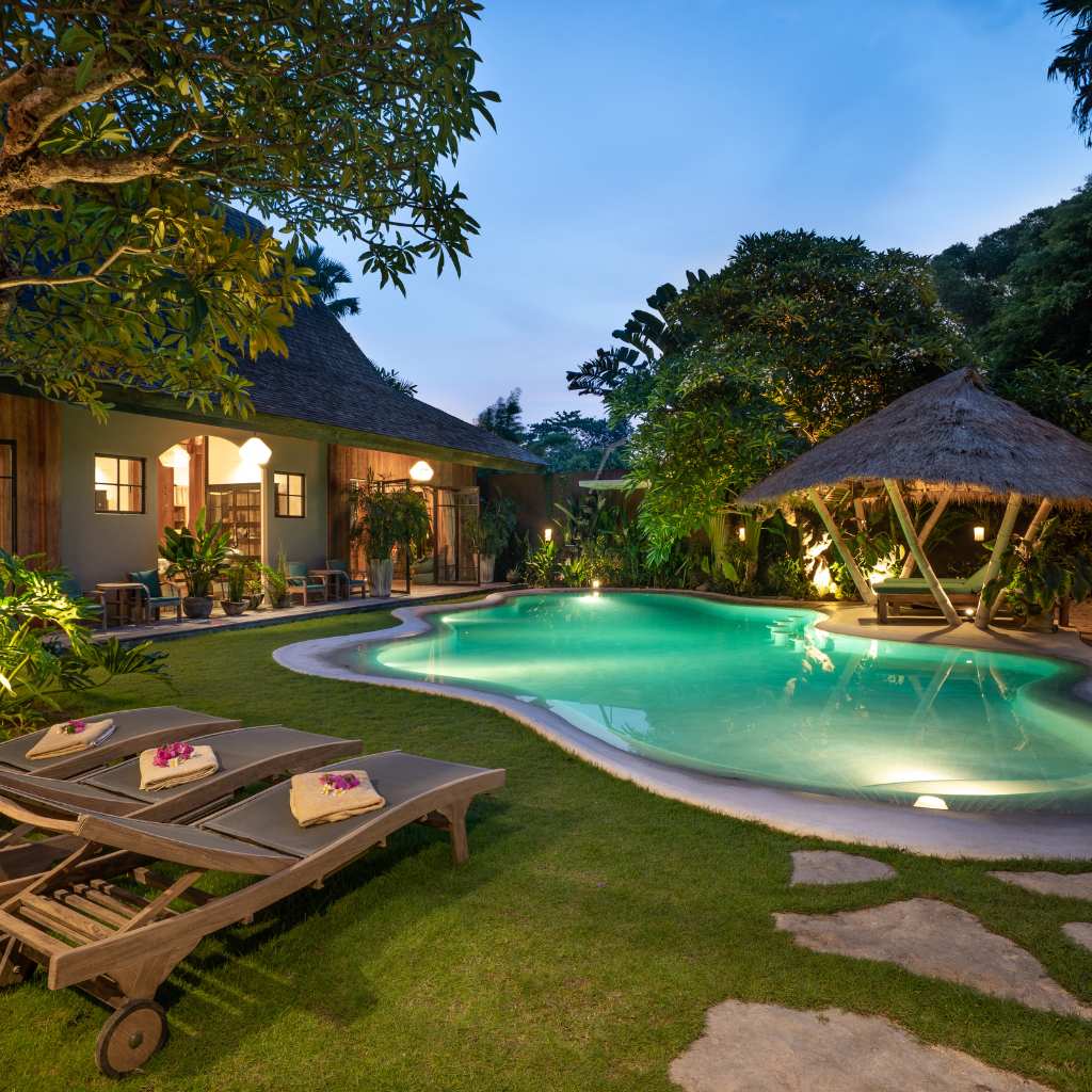 villa ideal for group in canggu bali