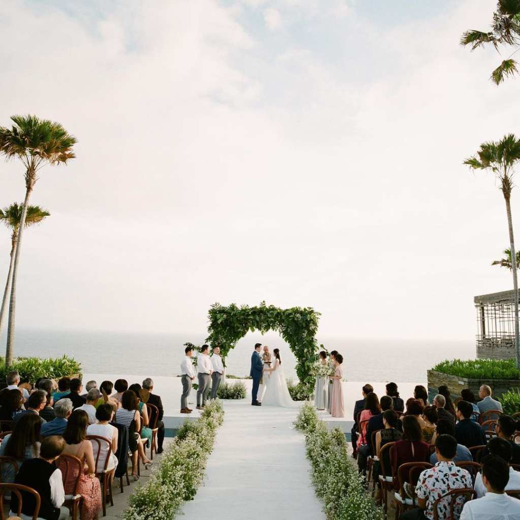 wedding at alila villas uluwatu