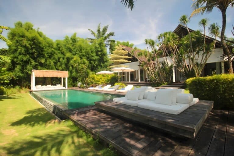 Lala Land Villa - 01