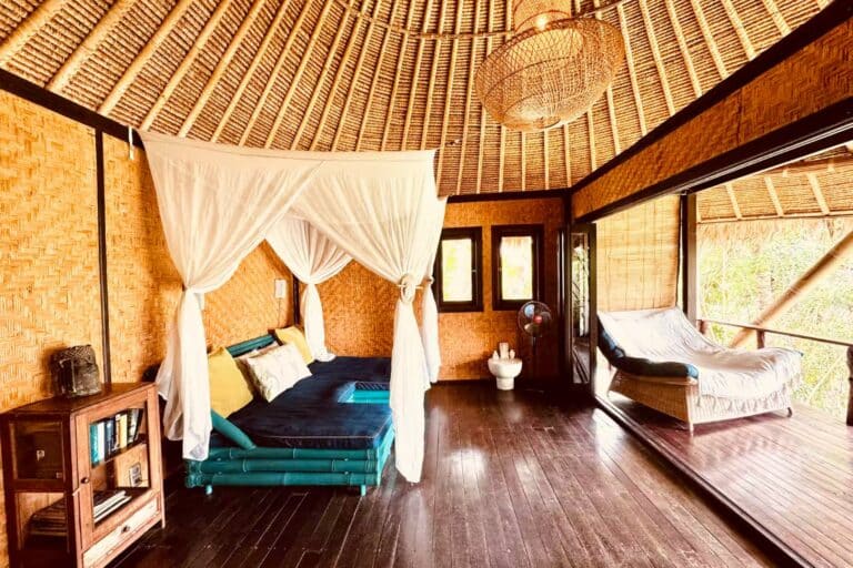 Balian Treehouse 1-04