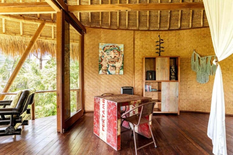 Balian Treehouse 2-07