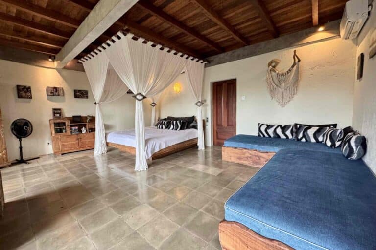 Balian Treehouse 2-11