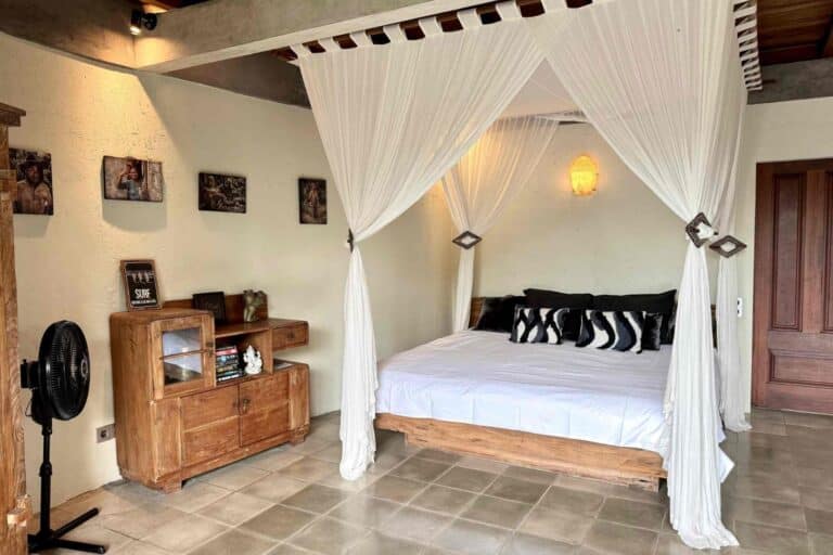 Balian Treehouse 2-13