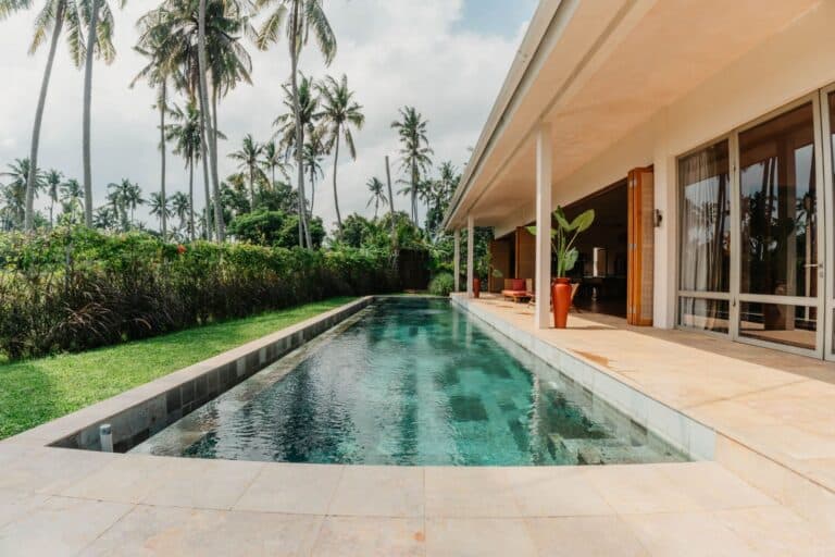 Rumah T Villa-02