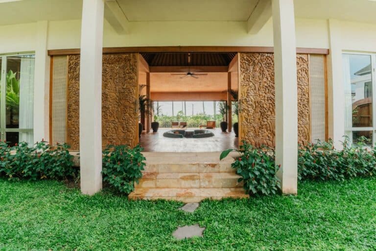 Rumah T Villa-04